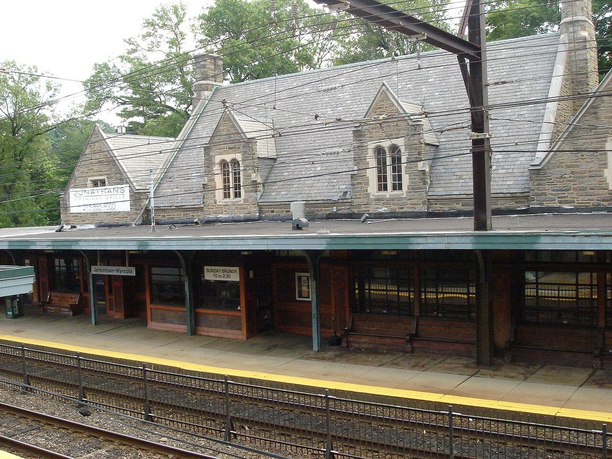 West Lansdale, PA - Gorsaf reilffordd Jenkintown-Wyncote, Pennsylvania - Wicipedia